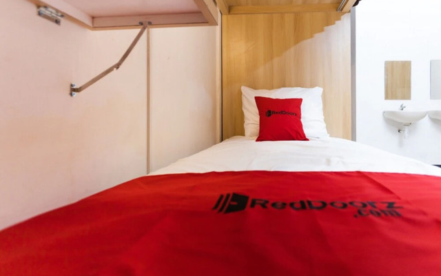 Reddoorz Hostel @ Malang City Center