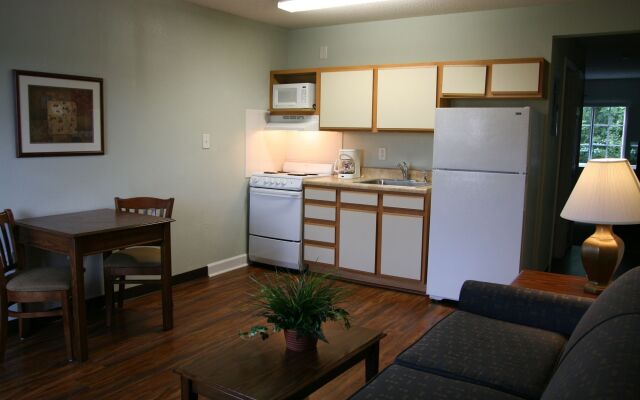 Affordable Suites of America