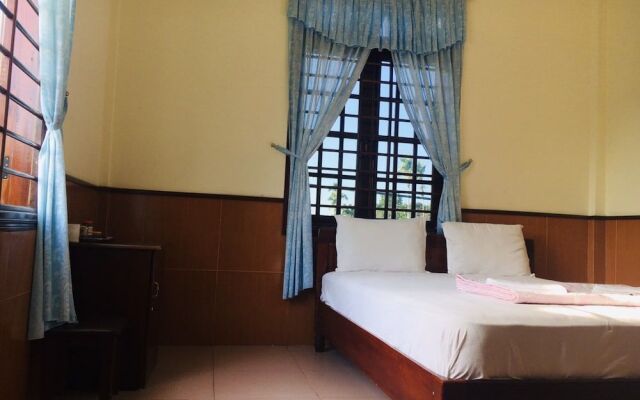 OYO 977 Minh Duc Guest House