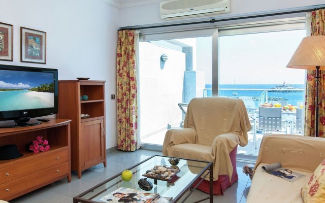 Apartment With a Perfect Location in the Heart of Mogan, Close to the Beach