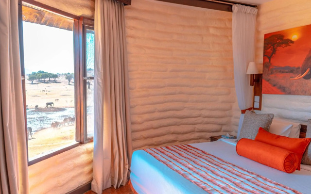 Salt Lick Safari Lodge