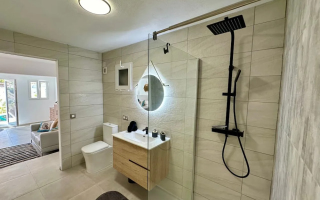 Incredible Views Villa With Private Pool