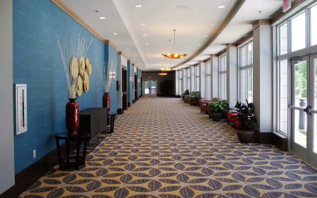 Crowne Plaza Shenandoah - The Woodlands Area by IHG