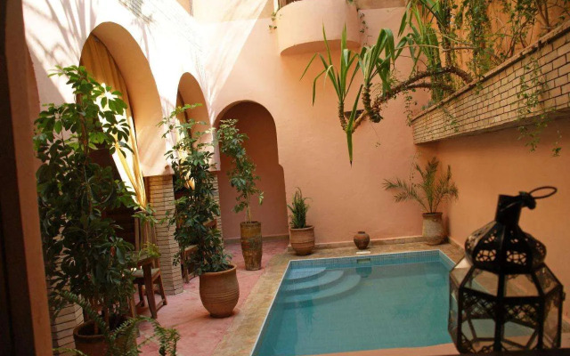 Riad Azenzer