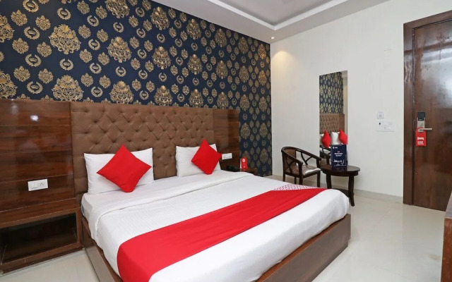 Capital O 16651 GRD SUITES