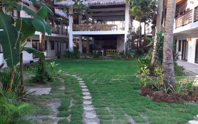 Siargao Oasis Suites