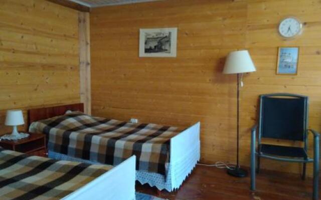 Guesthouse Puzhalova Izba