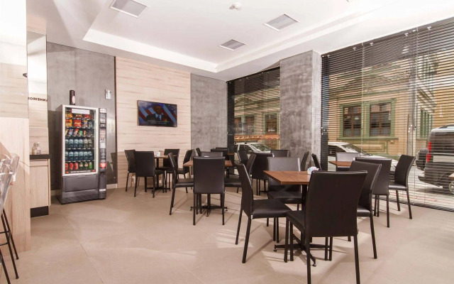 Hotel Valerim Itajaí