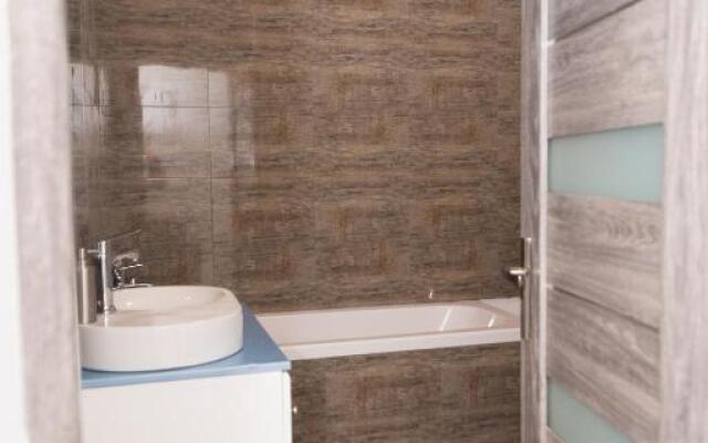 Apartament West