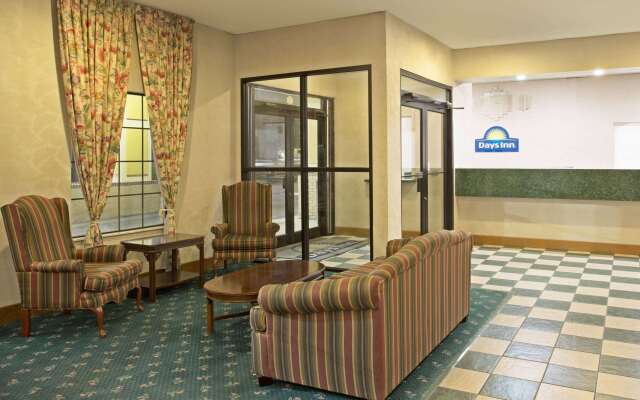 Days Inn by Wyndham Hammond