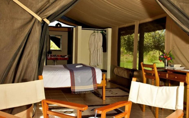 Voyager Ziwani Tented Camp