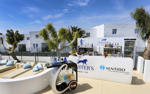 Aequora Lanzarote Suites