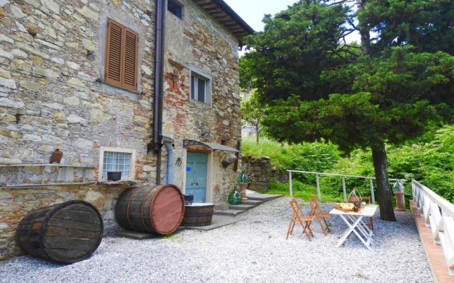 Casa Ortomaggiore With Pool Sauna
