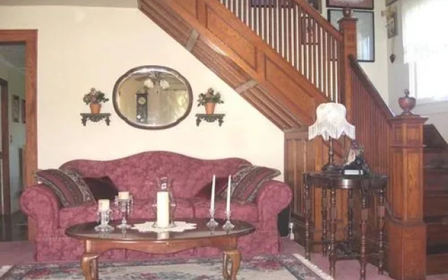 The Bella Ella B&B