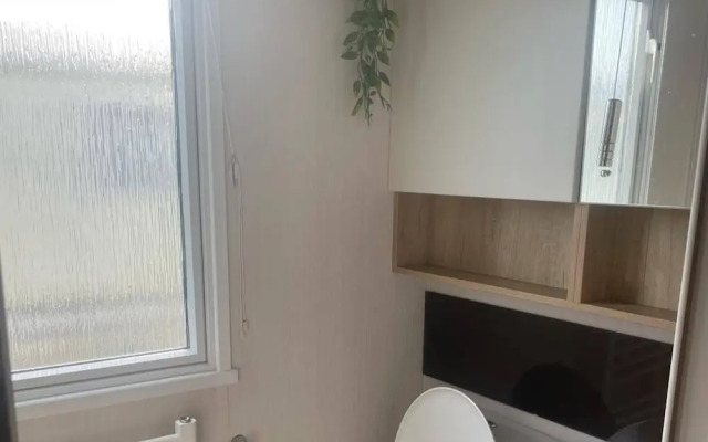 2 Bed-sleeps 6-patio-parking-pet Friendly