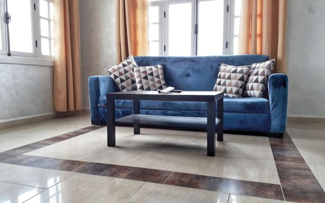 Amwaj Hotel