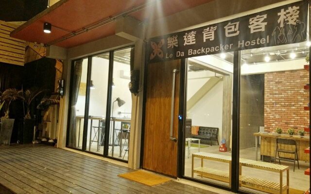 Le Da Backpacker Hostel