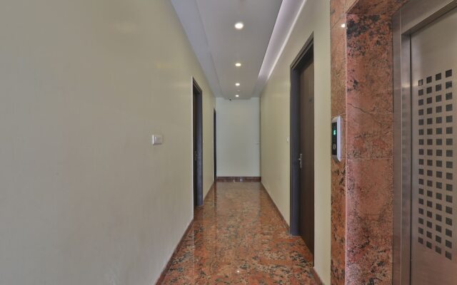 Hotel Aarya