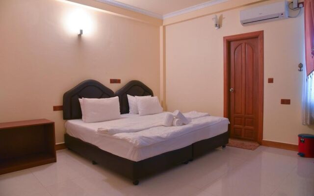 Nalaveshi Inn - Huraa