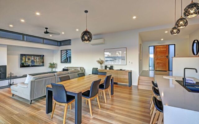 Freycinet Coastal Retreat