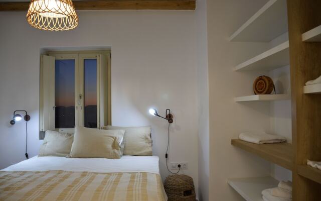 Milos Zen Suites