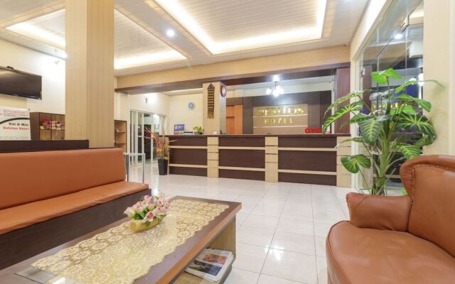 OYO 2814 Debitos Hotel