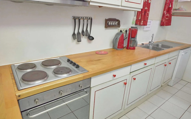 Charming and Well Renovated Country House