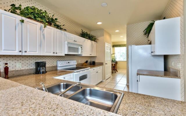 Casabella Golf 2 Bedroom Home by NFVH