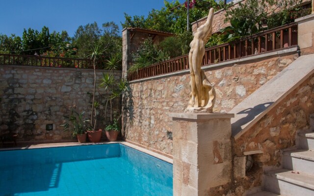 Group Accomodation in Crete