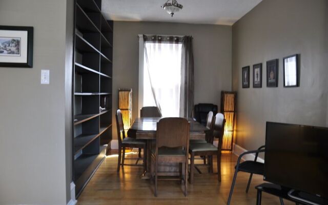 Moncton Suites - 79 Maple Street