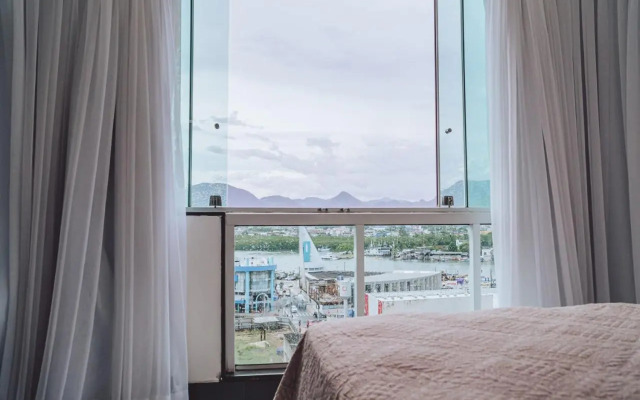 Próximo a praia das castanheiras