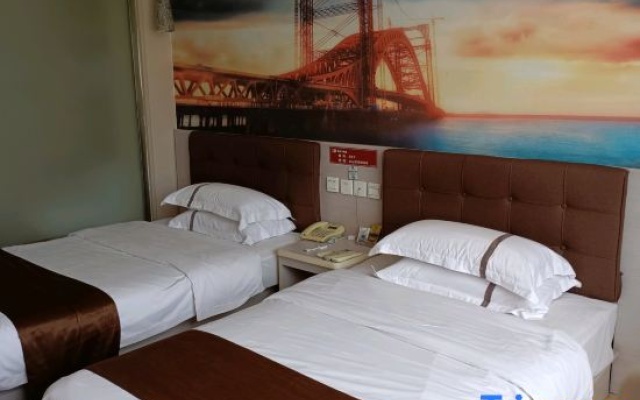 Ruidong Express Hotel