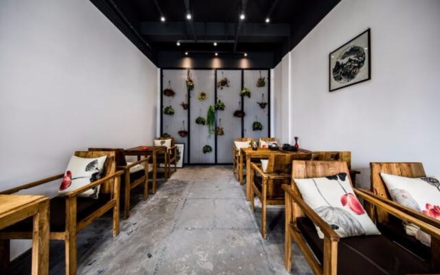 Wuzhen Chanyi Wenhua Hotel