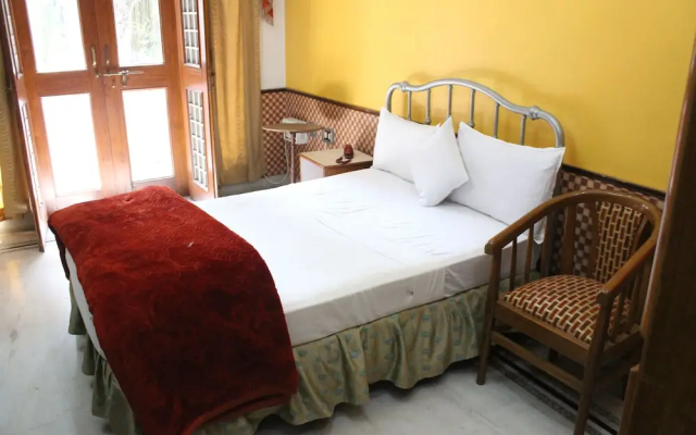 Kunjpur Guest House