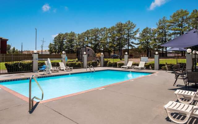 Quality Inn Southaven - Memphis South