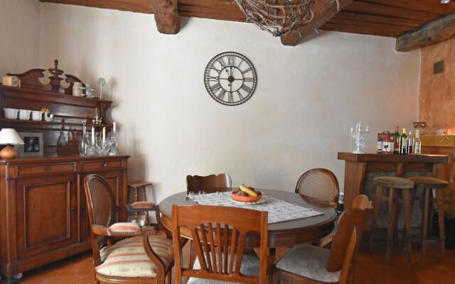 Quaint Holiday Home in Lorgues with Pool