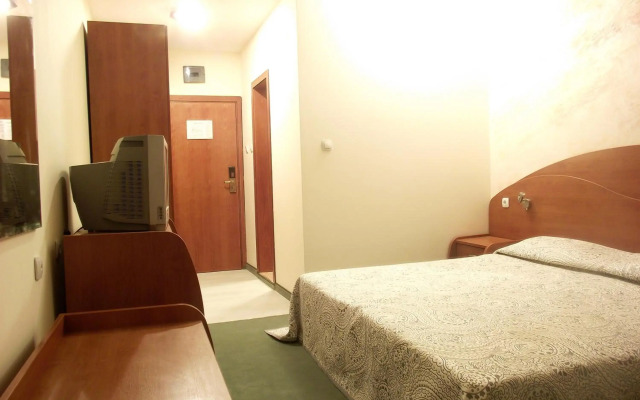 Elegant Hotel