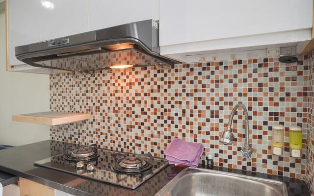 Nice And Modern 2Br At Green Pramuka City Apartment