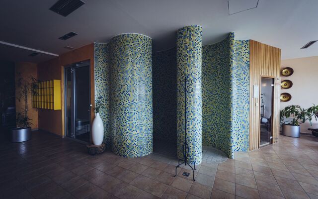 Pohorje Village Wellbeing Resort – Wellness & Spa Hotel Bolfenk