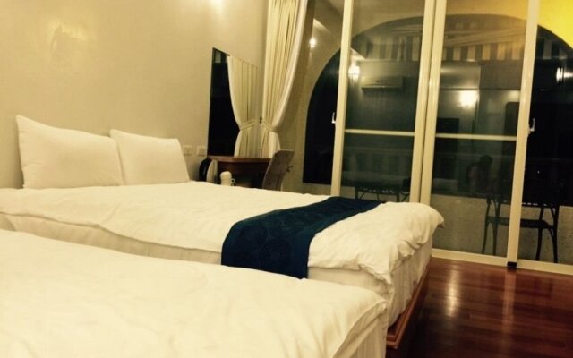 Waiao Beach House