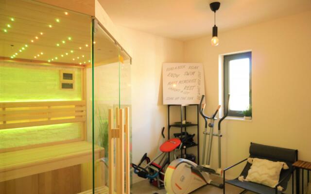 Poolincluded Villa Danijela