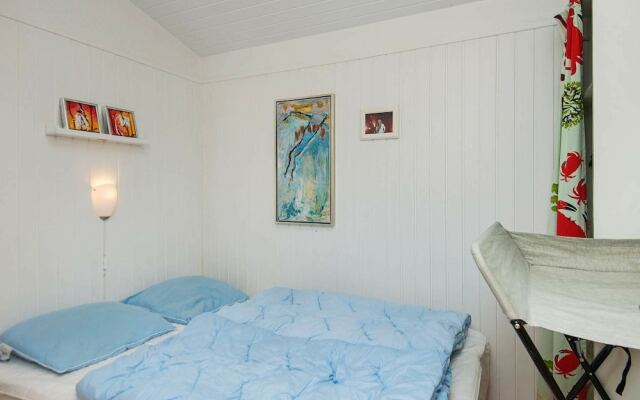 Comfy Holiday Home in Fårvang With Swimming Pool