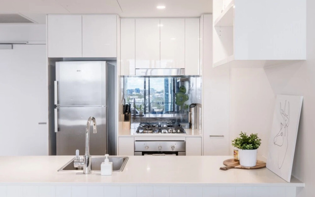 Designer South Bank Apartment