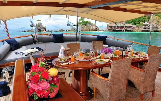 Sailing Yacht CC2415
