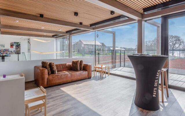 Best Western Plus Golden Lakes Hotel