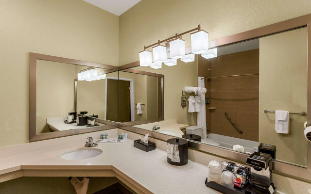 Best Western Rose Quartz Inn