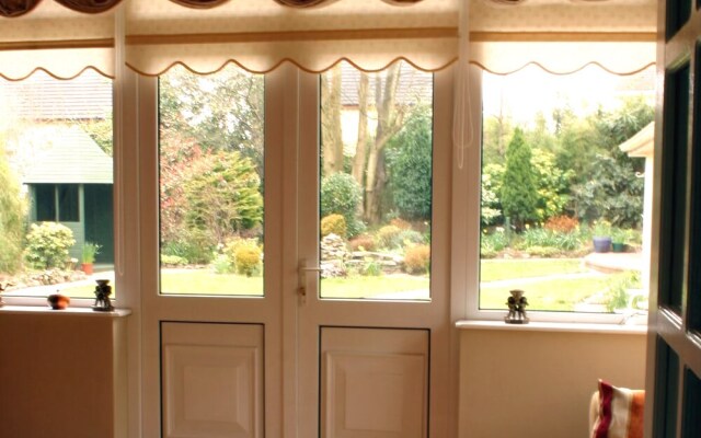 Number 8 Guest House