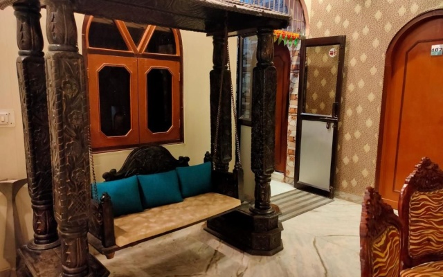 Hotel Rashmi Agra
