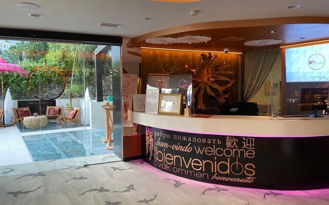ON ALETA ROOM designed for adults