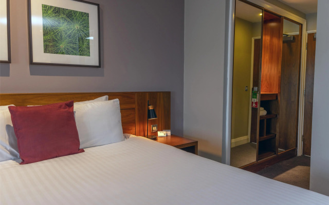 Best Western Ship Hotel